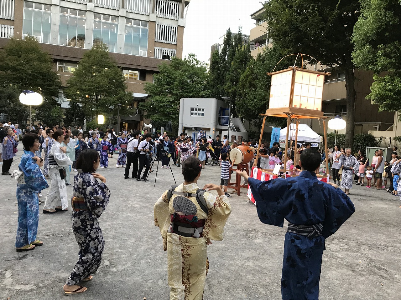  西神田ファミリー夏祭り「盆踊り」 
