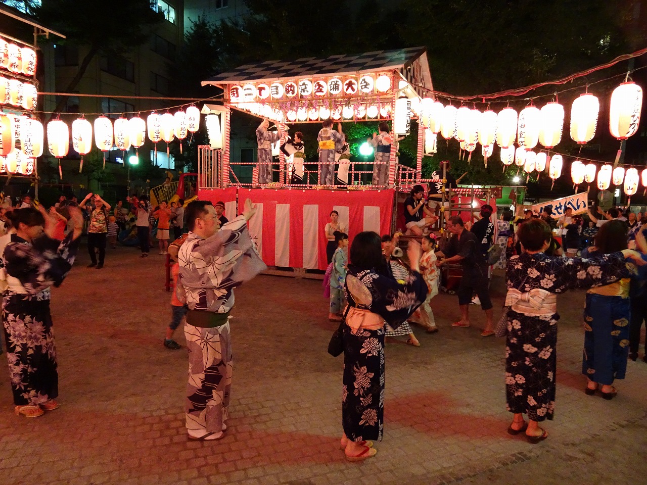  神田司町二丁目納涼盆踊り大会 
