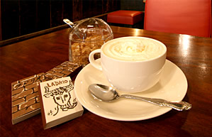 ラドリオ（スポット紹介）【公式】東京都千代田区の観光情報公式サイト / Visit Chiyoda