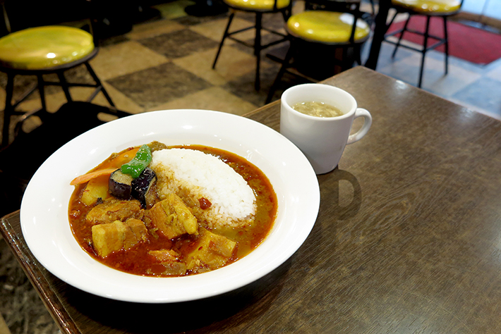  カリー専門店 トプカ神田本店 