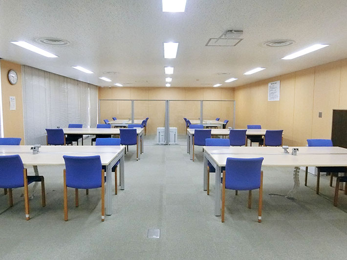  国立公文書館 