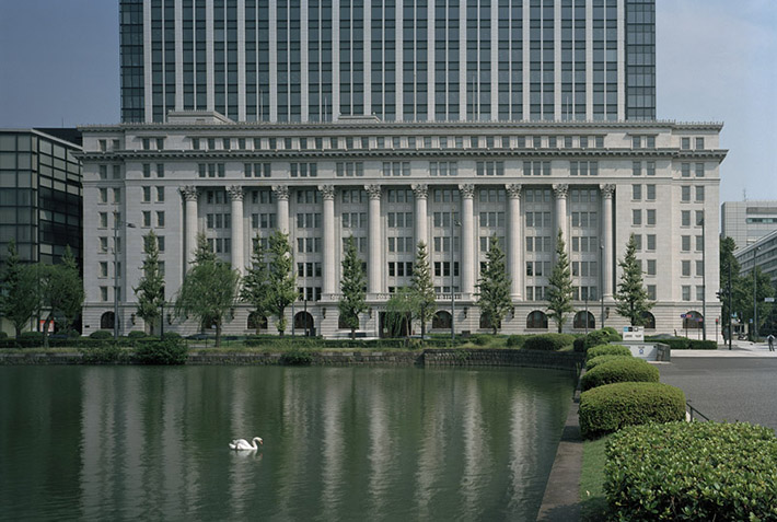  明治安田CAFE 丸の内 