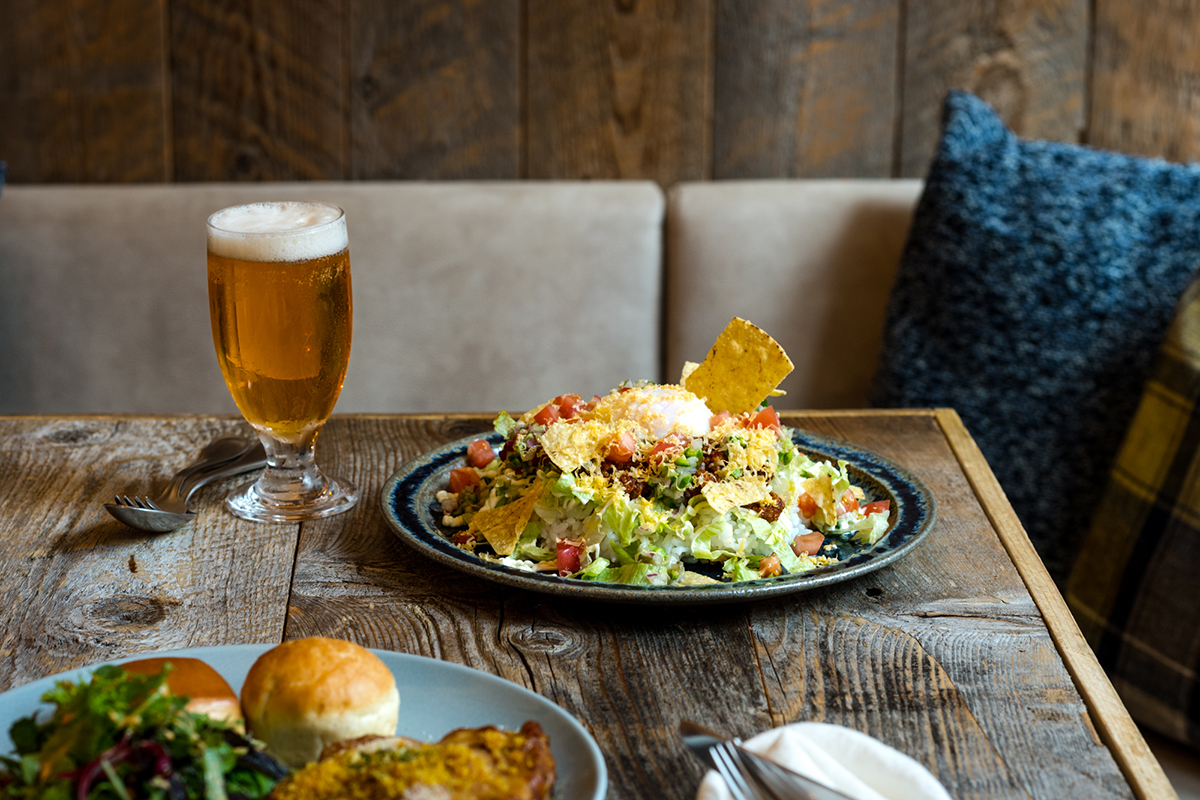  Cafe, Dining&Bar 104.5（カフェ ダイニンアンドバー イチマルヨンゴー） 