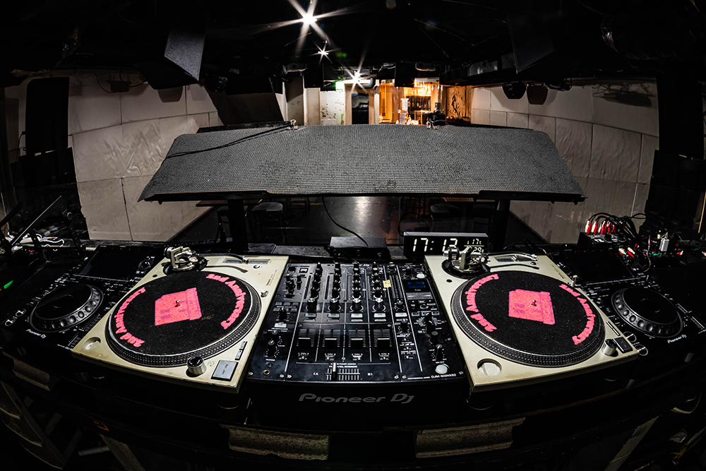 秋葉原MOGRA